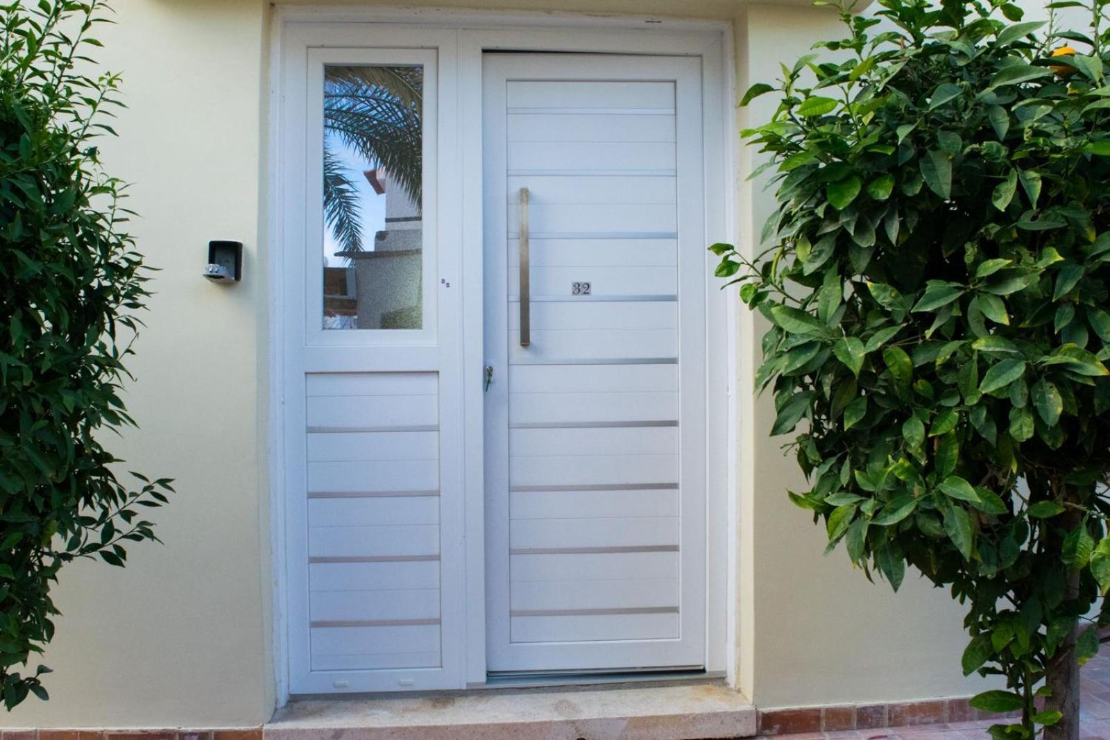 Merika Complex 1 Hou.32 Larnaca Exterior foto