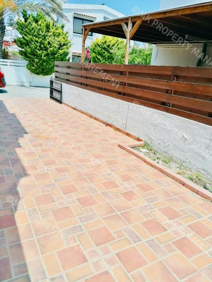 Merika Complex 1 Hou.32 Larnaca Exterior foto